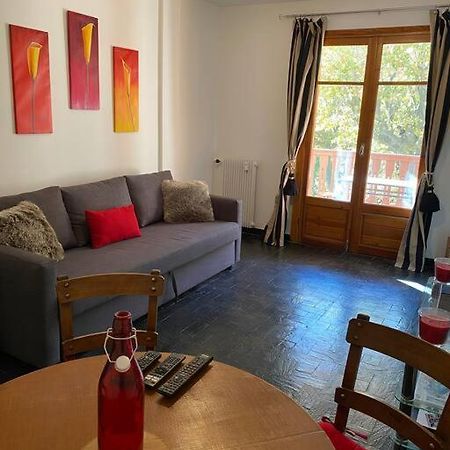 Charmant Appartement Renove Au Coeur Du Village Saint-Martin-Vésubie エクステリア 写真
