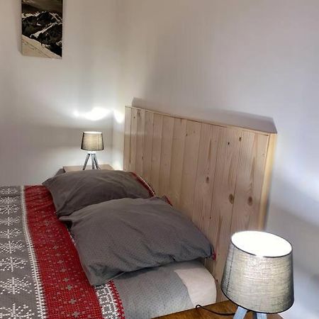 Charmant Appartement Renove Au Coeur Du Village Saint-Martin-Vésubie エクステリア 写真